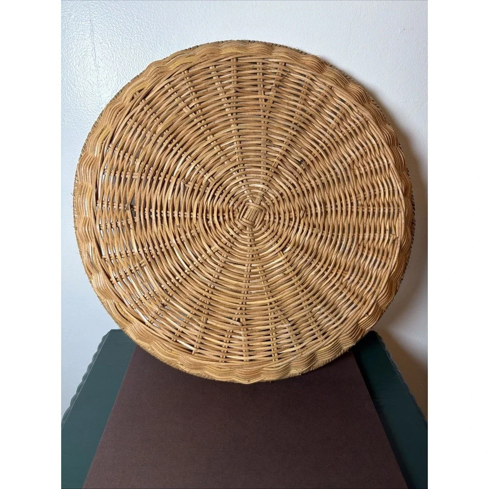 Large Round Woven Natural Rattan Handmade Harvest Serving Platter Vintage‎ 17''